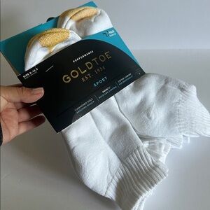 Gold Toe Men's White and Gold Athletic Ankle Socks- 7 pack